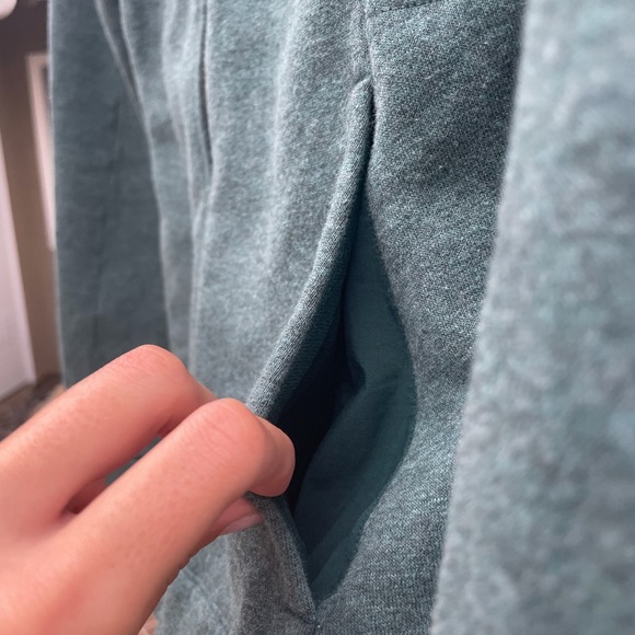 Lululemon Forest Green Jacket - Picture 4 of 5